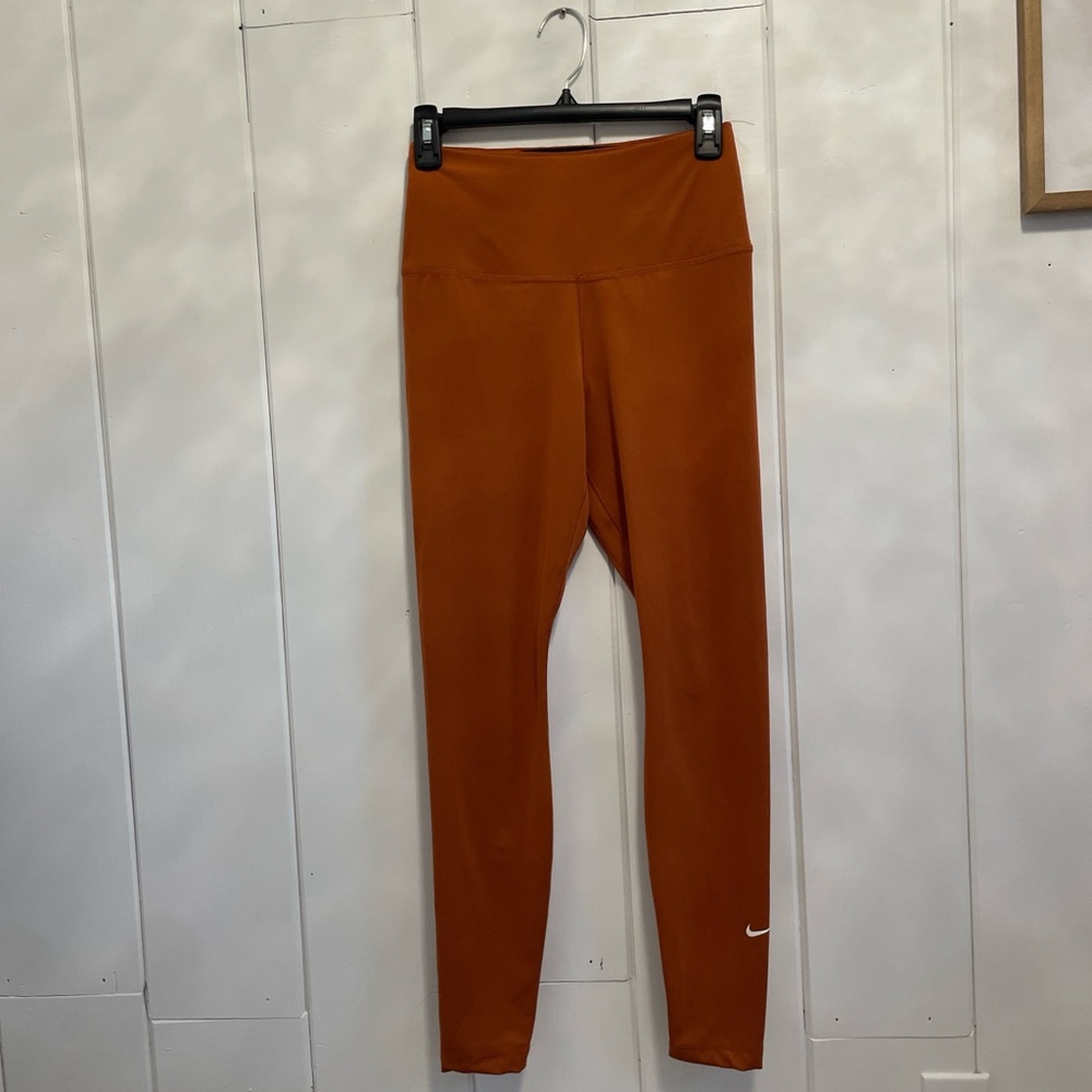 Nike leggings